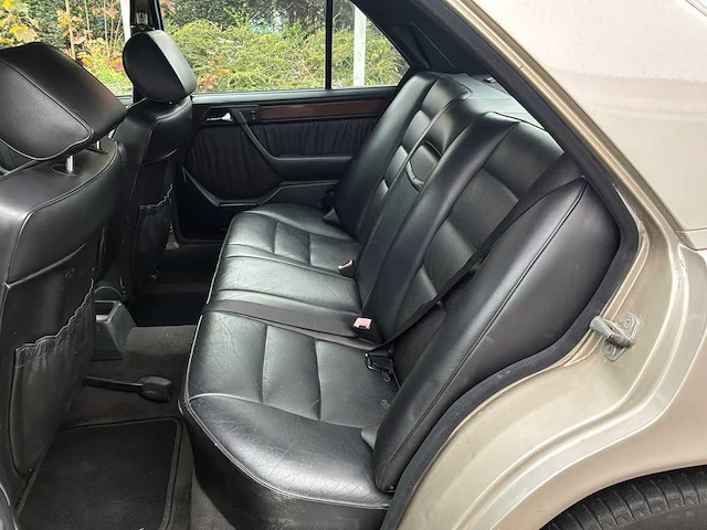 Mercedes 300 d turbo – w124 124.133 voorlopers - afbeelding 16 van  41