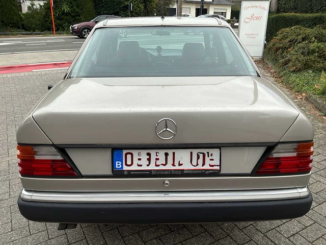 Mercedes 300 d turbo – w124 124.133 voorlopers - afbeelding 34 van  41