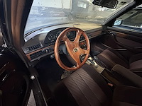 Mercedes 300 se - afbeelding 2 van  18