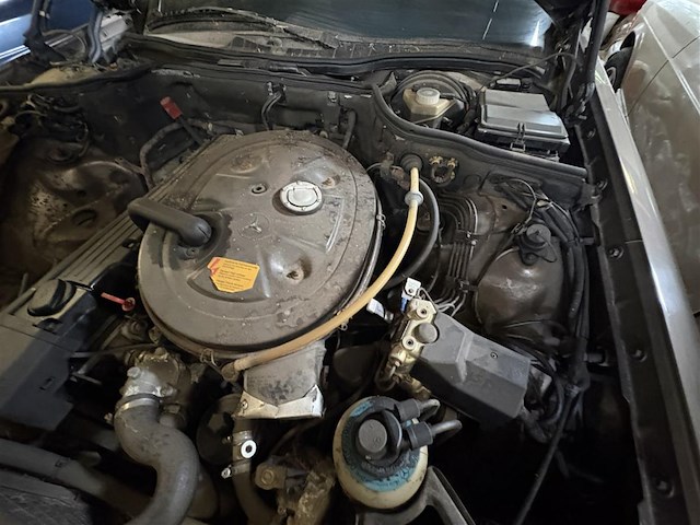 Mercedes 300 se - afbeelding 8 van  18