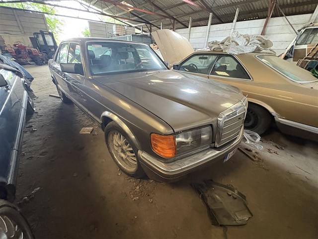 Mercedes 300 se - afbeelding 1 van  18