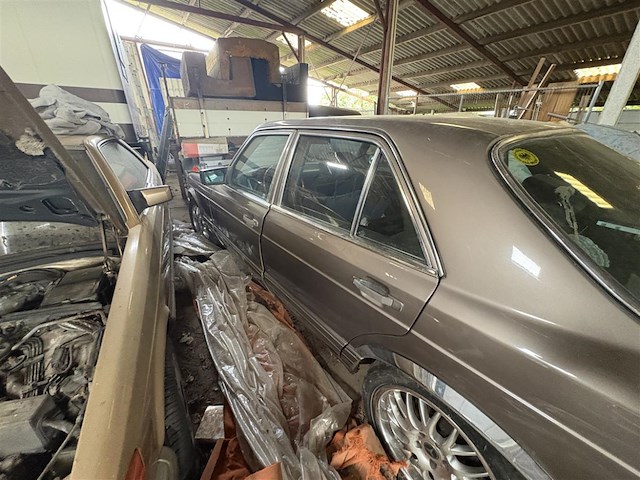 Mercedes 300 se - afbeelding 17 van  18