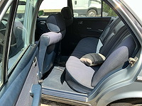 Mercedes 300d oldtimer - afbeelding 6 van  22