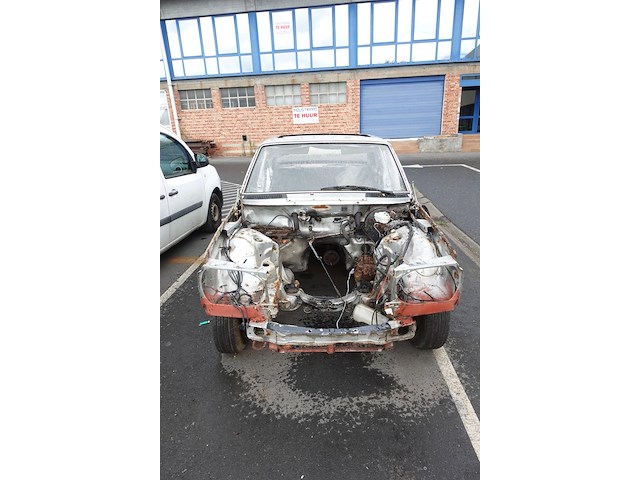 Mercedes 300d - afbeelding 8 van  14