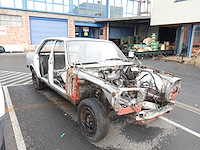 Mercedes 300d - afbeelding 9 van  14