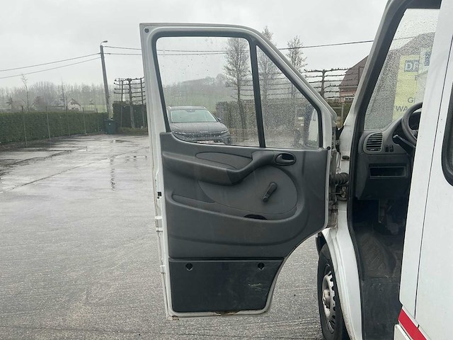 Mercedes 313cdi sprinter (7 plaatsen!) - afbeelding 27 van  30