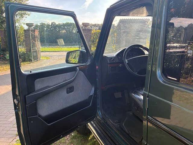 Mercedes 350 oldtimer - afbeelding 4 van  31