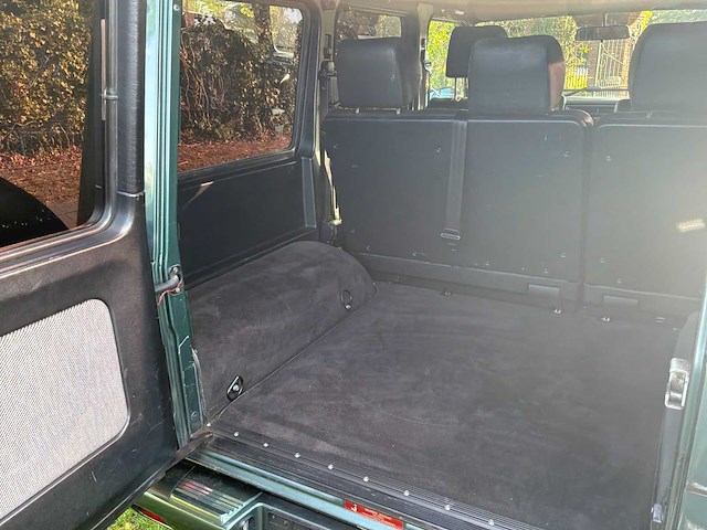 Mercedes 350 oldtimer - afbeelding 13 van  31
