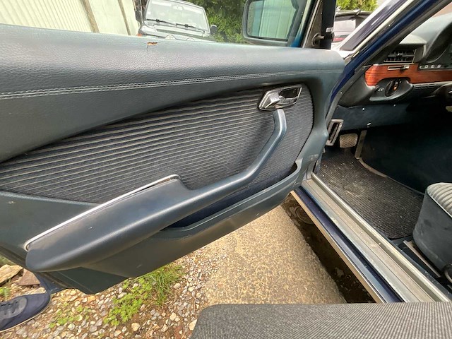 Mercedes 350se vintage auto's > 15 - afbeelding 10 van  55