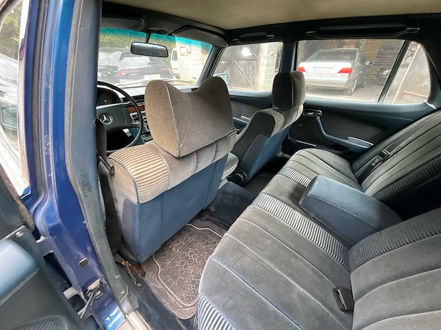 Mercedes 350se vintage auto's > 15 - afbeelding 26 van  55