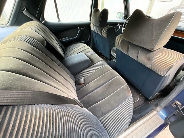 Mercedes 350se vintage auto's > 15 - afbeelding 37 van  55