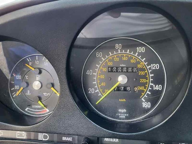 Mercedes 380 sl,1985 - afbeelding 29 van  51