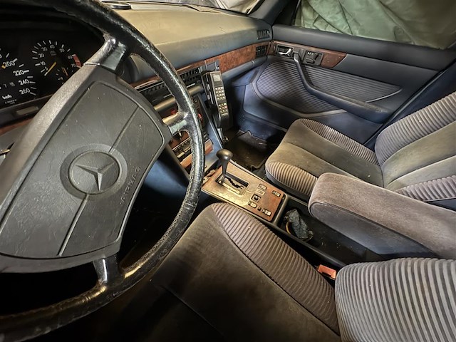 Mercedes 560 sel - afbeelding 2 van  18