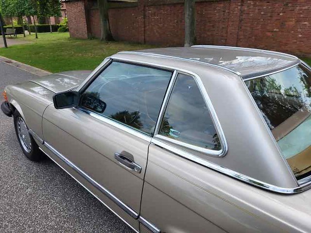 Mercedes 560 sl,1988 - afbeelding 8 van  51