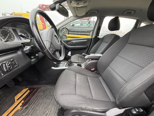 Mercedes a klasse - afbeelding 2 van  12