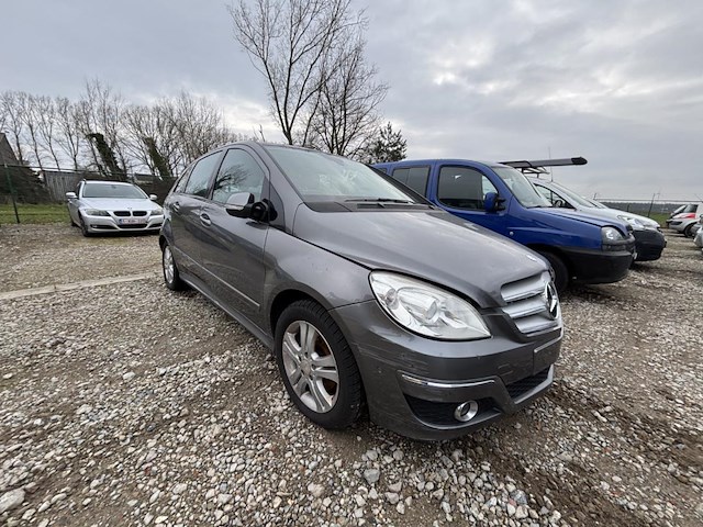 Mercedes a klasse - afbeelding 6 van  12