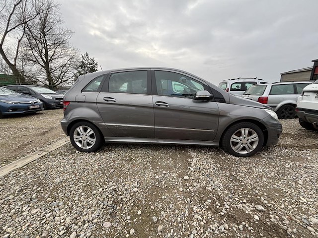 Mercedes a klasse - afbeelding 7 van  12