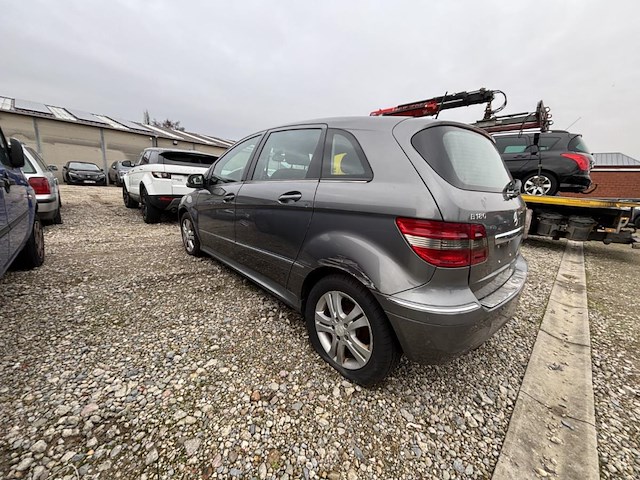 Mercedes a klasse - afbeelding 10 van  12