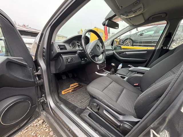 Mercedes a klasse - afbeelding 12 van  12