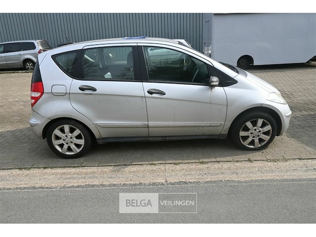 Mercedes a160 - afbeelding 4 van  11