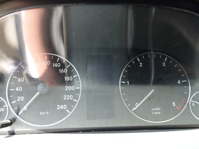 Mercedes a160 - afbeelding 2 van  15