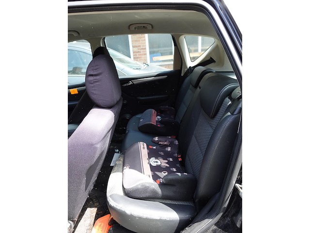 Mercedes a160 - afbeelding 4 van  15