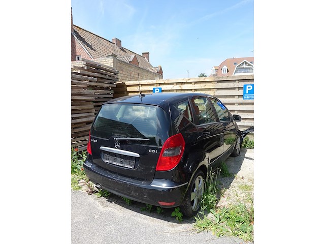 Mercedes a160 - afbeelding 9 van  15
