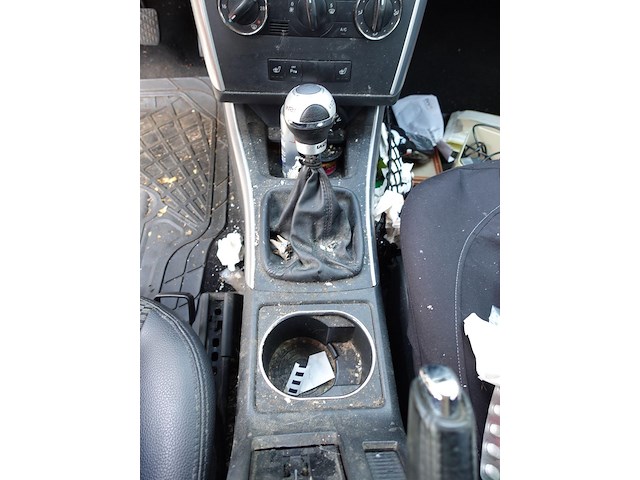 Mercedes a160 - afbeelding 14 van  15