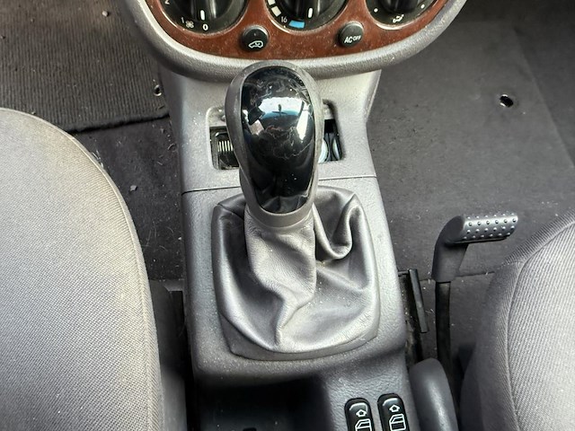 Mercedes a170, 2003 - afbeelding 2 van  27