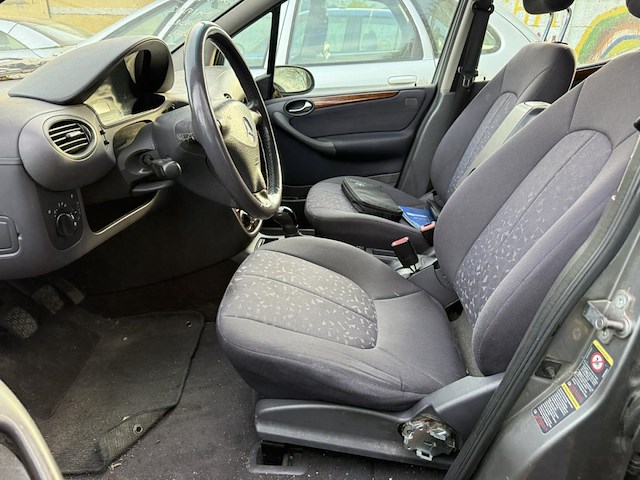 Mercedes a170, 2003 - afbeelding 25 van  27