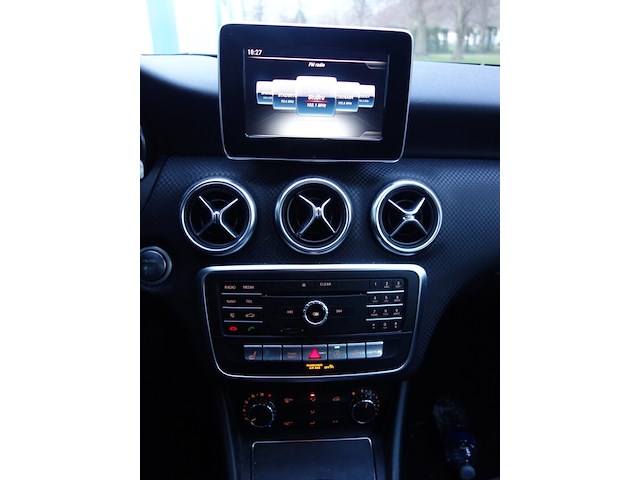 Mercedes a180d - afbeelding 5 van  21