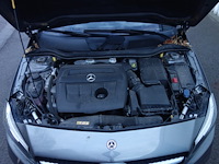 Mercedes a180d - afbeelding 18 van  21