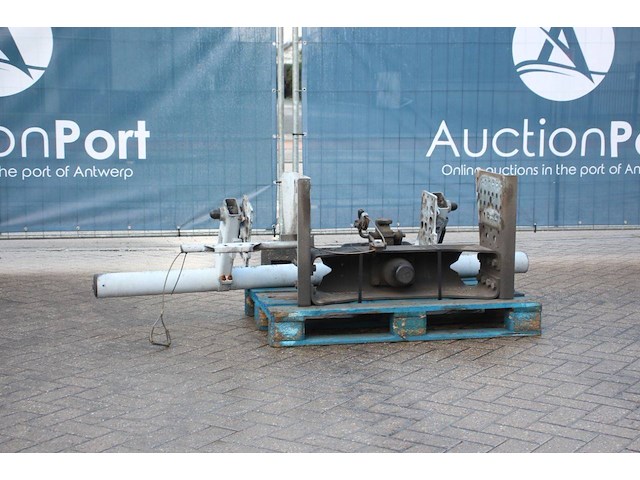 Mercedes actros achterbumper - afbeelding 1 van  1