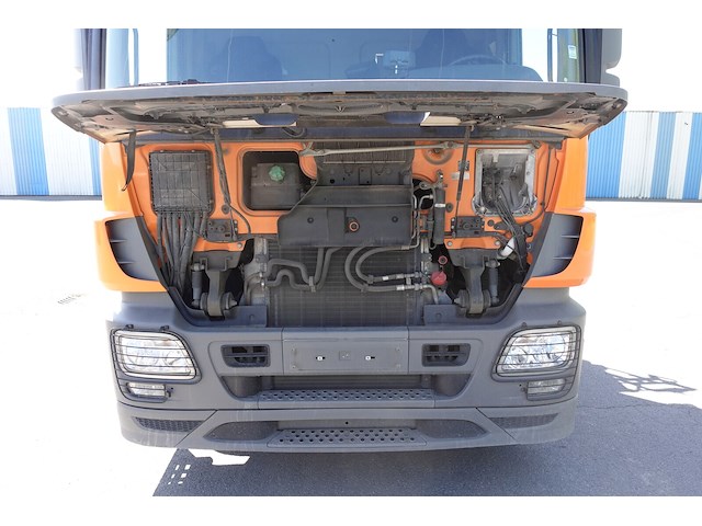 Mercedes actros + kraan hiab - afbeelding 14 van  25