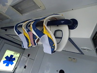 Mercedes ambulance - afbeelding 8 van  21