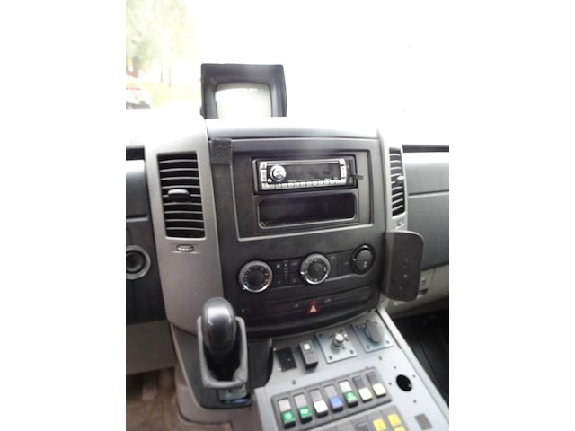 Mercedes ambulance - afbeelding 19 van  21