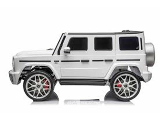 Mercedes amg g63 - afbeelding 2 van  4