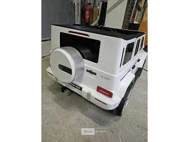 Mercedes amg g63 - afbeelding 4 van  4