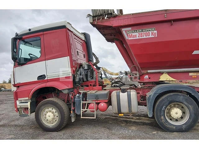 Mercedes arocs 2051 as 4x4 tractor unit (2013 - 648,117 km) (6212) - afbeelding 5 van  6