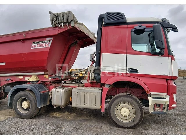 Mercedes arocs 2051 as 4x4 tractor unit (2013 - 648,117 km) (6212) - afbeelding 6 van  6