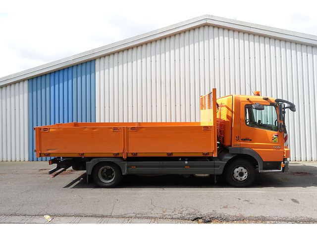 Mercedes atego - afbeelding 15 van  20