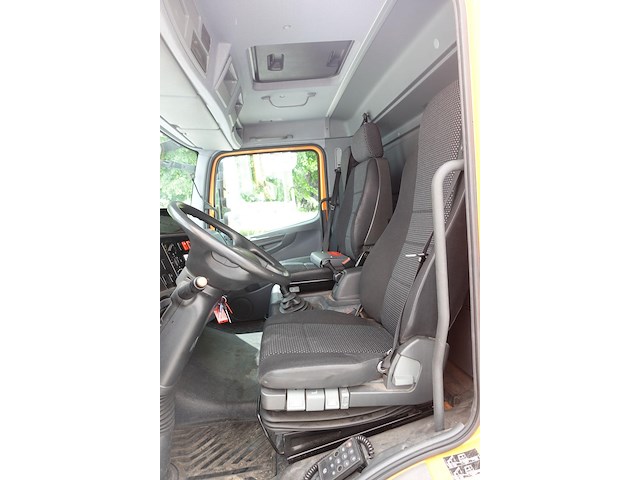 Mercedes atego - afbeelding 17 van  20
