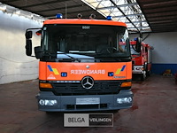 Mercedes autopomp vrachtwagen - afbeelding 5 van  42