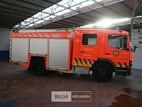 Mercedes autopomp vrachtwagen - afbeelding 12 van  42