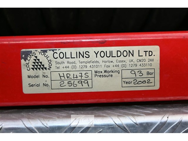 Mercedes autopomp vrachtwagen - afbeelding 39 van  42