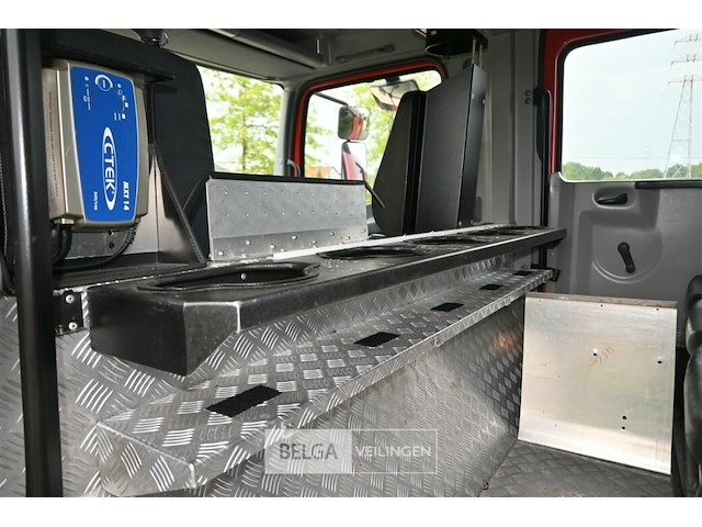 Mercedes autopomp vrachtwagen - afbeelding 6 van  32