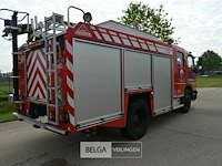 Mercedes autopomp vrachtwagen - afbeelding 17 van  32