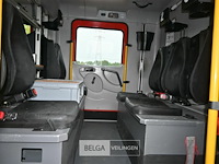 Mercedes autopomp vrachtwagen - afbeelding 13 van  39