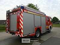 Mercedes autopomp vrachtwagen - afbeelding 16 van  39