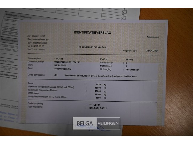 Mercedes autopomp vrachtwagen - afbeelding 26 van  39